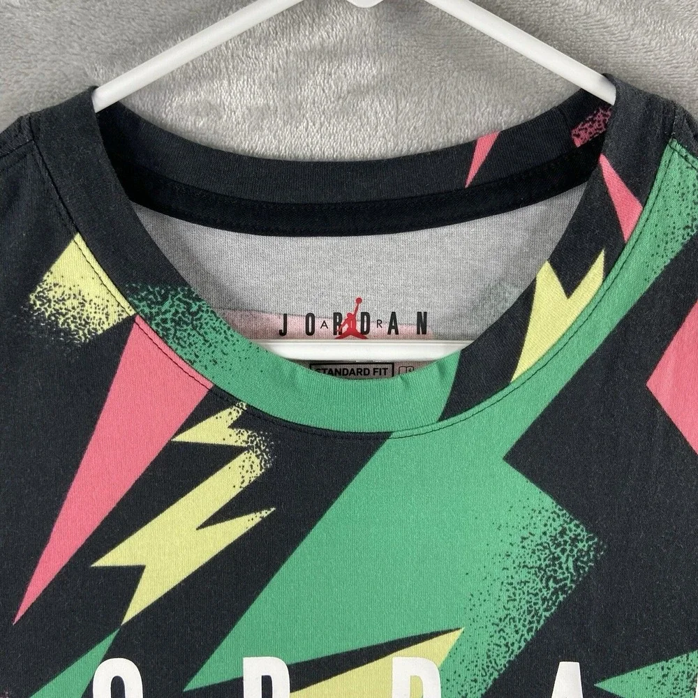 Air Jordan T-Shirt mens Small Standard Fit Multicolor Geometric Crew Neck Cotton